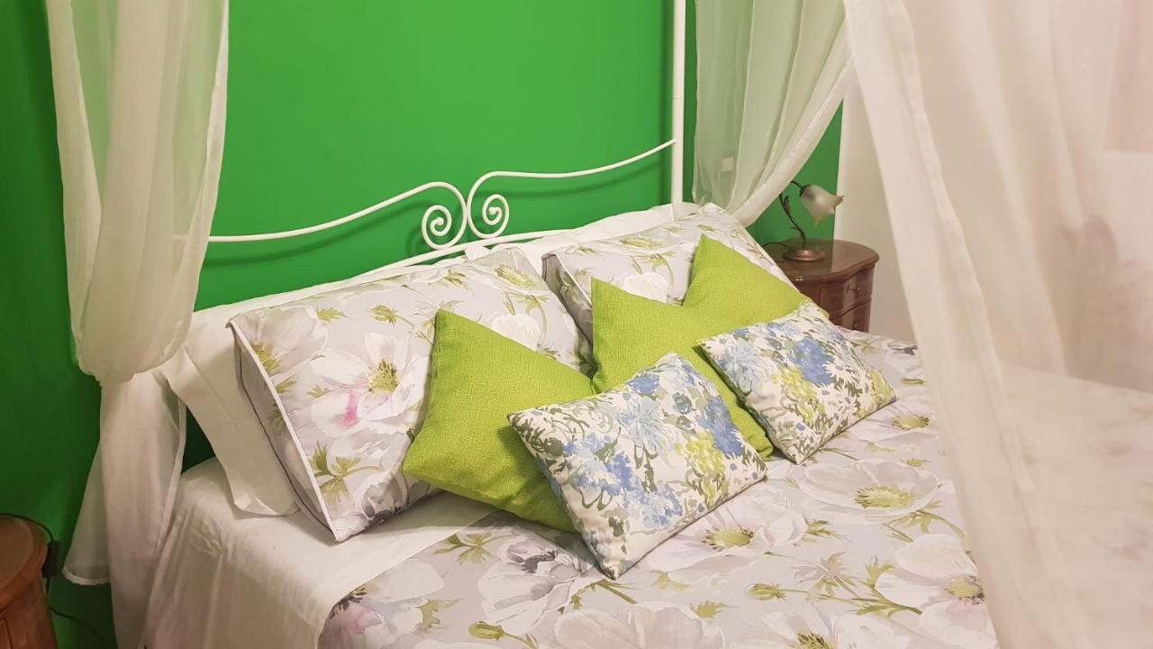 Amanda'S Dream Apartment ตารันโต ภายนอก รูปภาพ