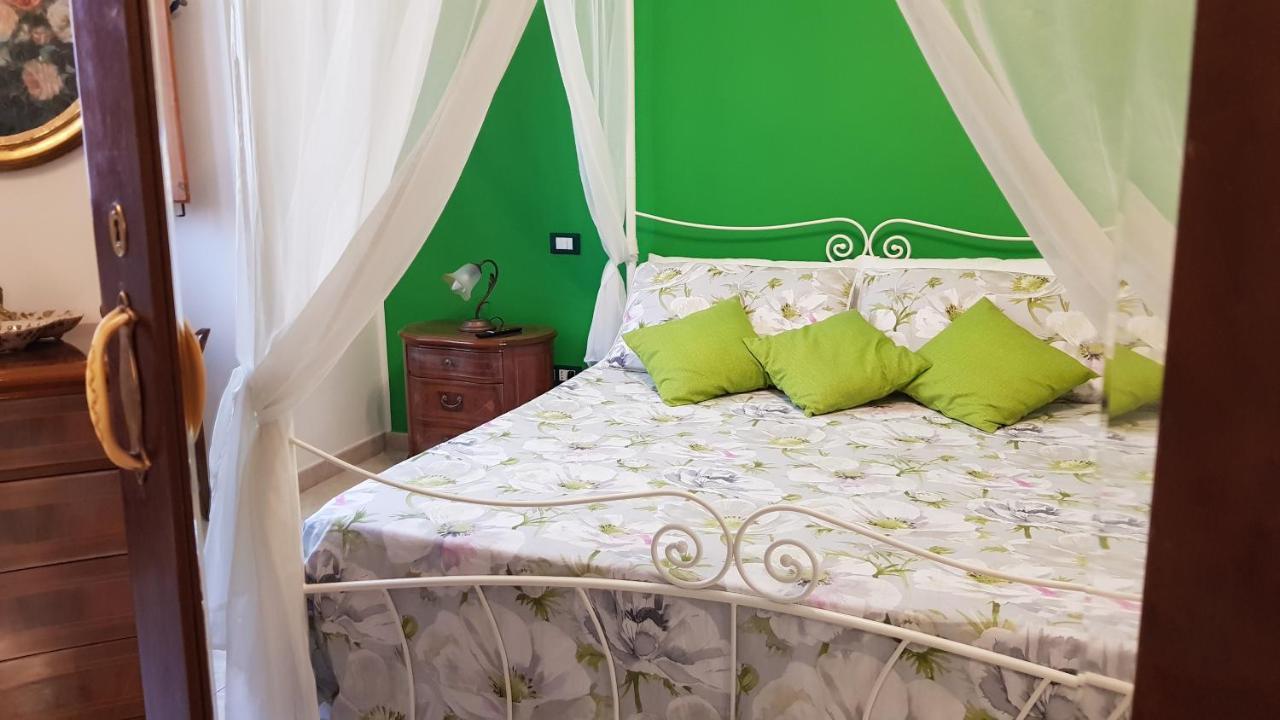 Amanda'S Dream Apartment ตารันโต ภายนอก รูปภาพ