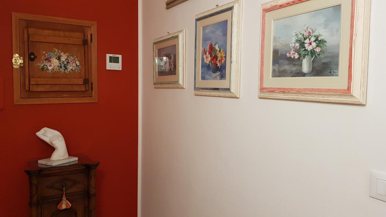 Amanda'S Dream Apartment ตารันโต ภายนอก รูปภาพ